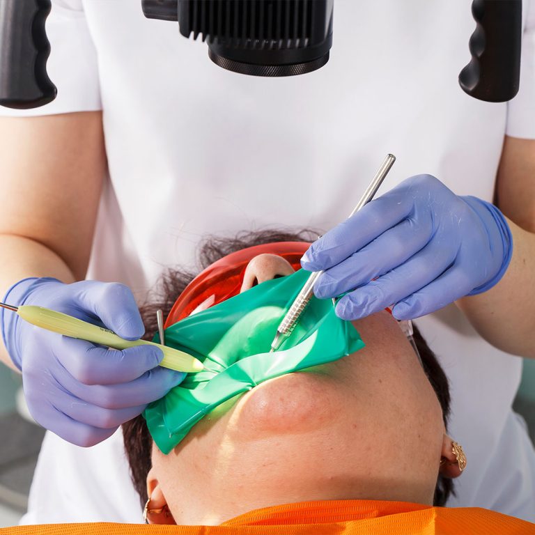 Injuries to the gums, lips or cheeks